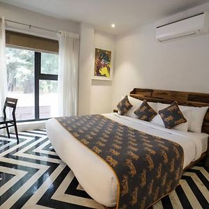 Premier King Room